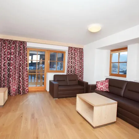 Appartement In Wald In Pinzgau With Balcony And View